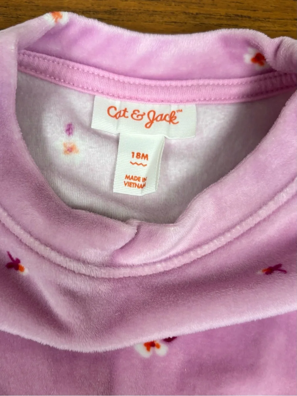 Cat & Jack Crewneck/Sweatpants Bundle 'Pink w/ Speckled Flowers' - Size 18M